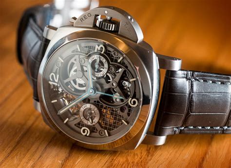 lo scienziato panerai|luminor tourbillon gmt.